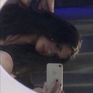 Meet your Posher, Amber